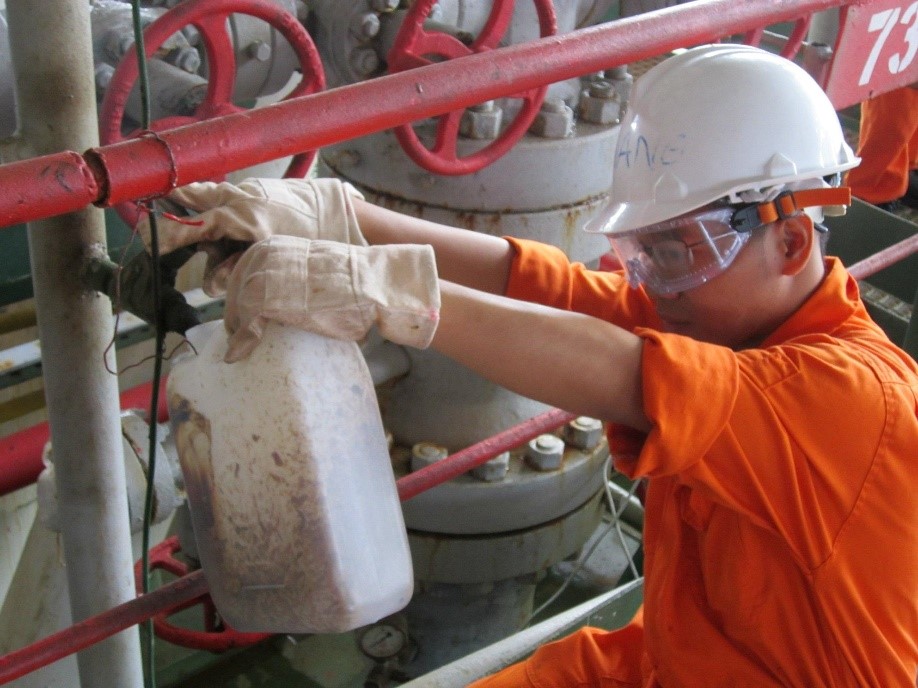 Giá khí đốt tăng chóng mặt, tương đương cú sốc 190 USD/thùng dầu thô