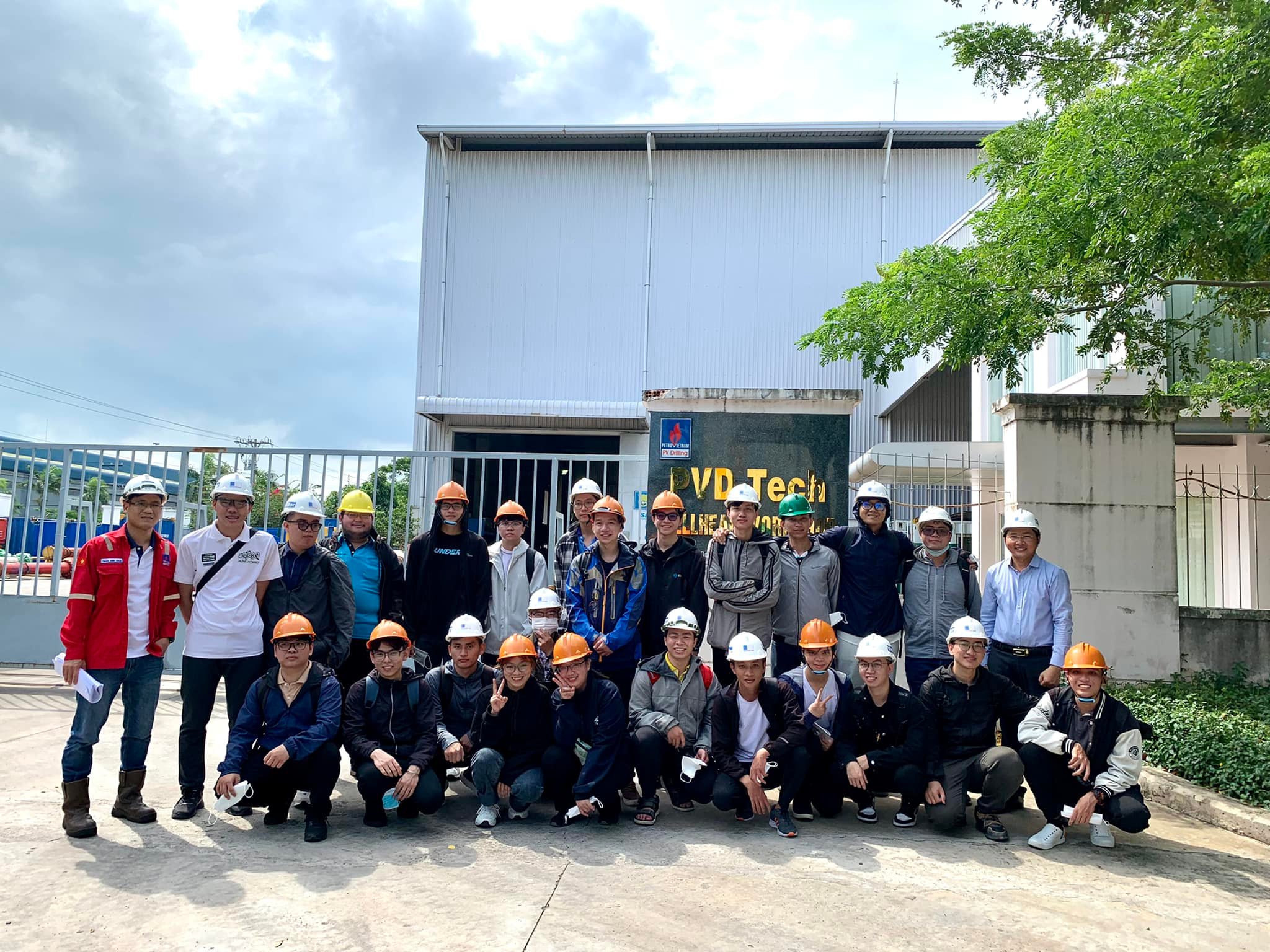 Sinh viên Dầu khí thực tập tốt nghiệp tại doanh nghiệp